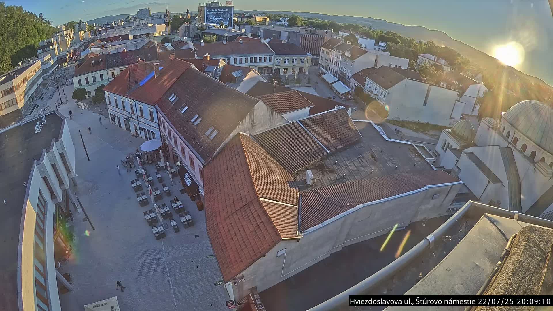 Trenčín Hviezdoslavova ul. Street &. Štúrovo Námestie Square West View Skyline Live Cam -  Trencin, Okres Trencin, Slovakia