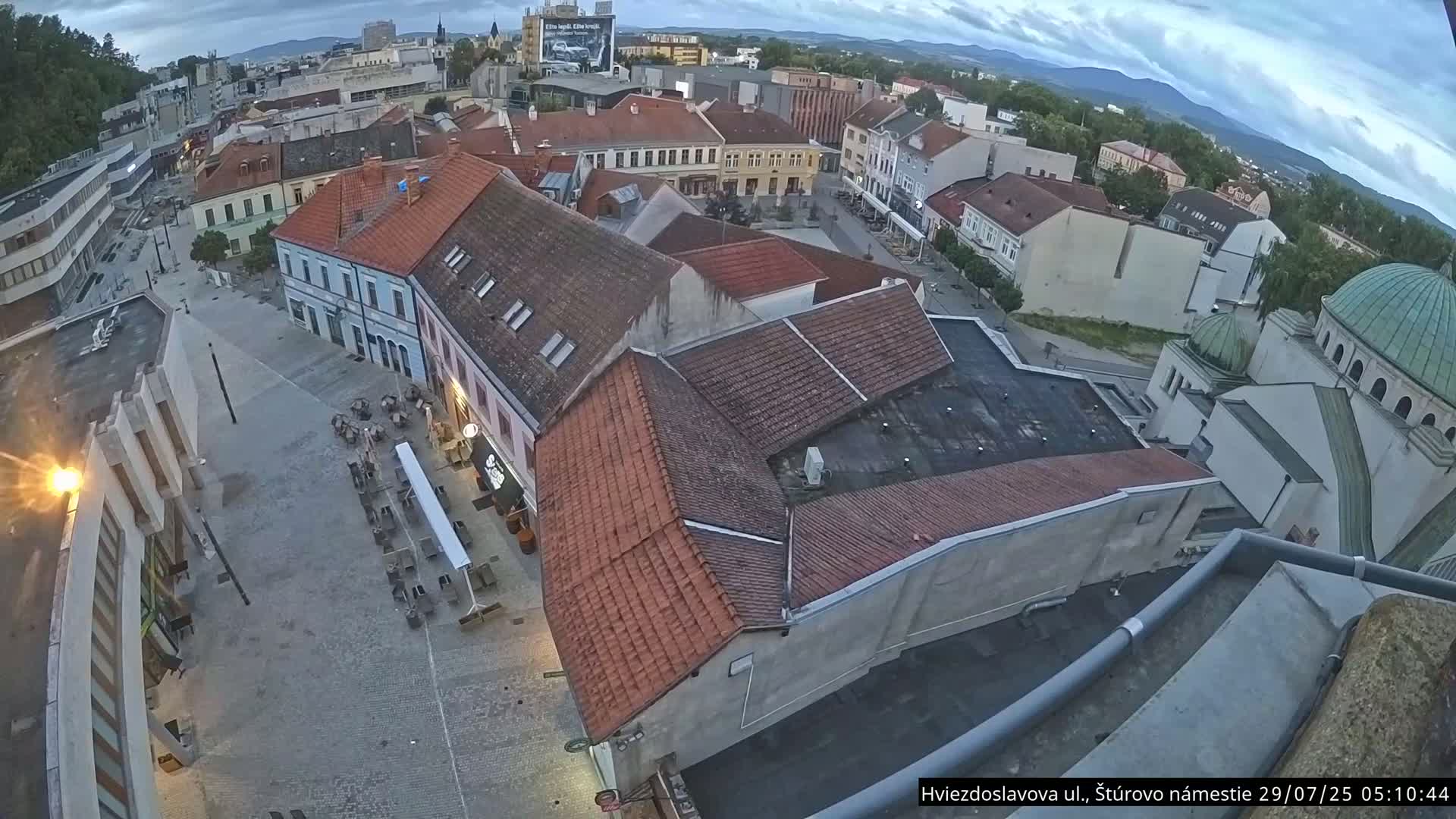 Trenčín Hviezdoslavova ul. Street &. Štúrovo Námestie Square West View Skyline Live Cam -  Trencin, Okres Trencin, Slovakia