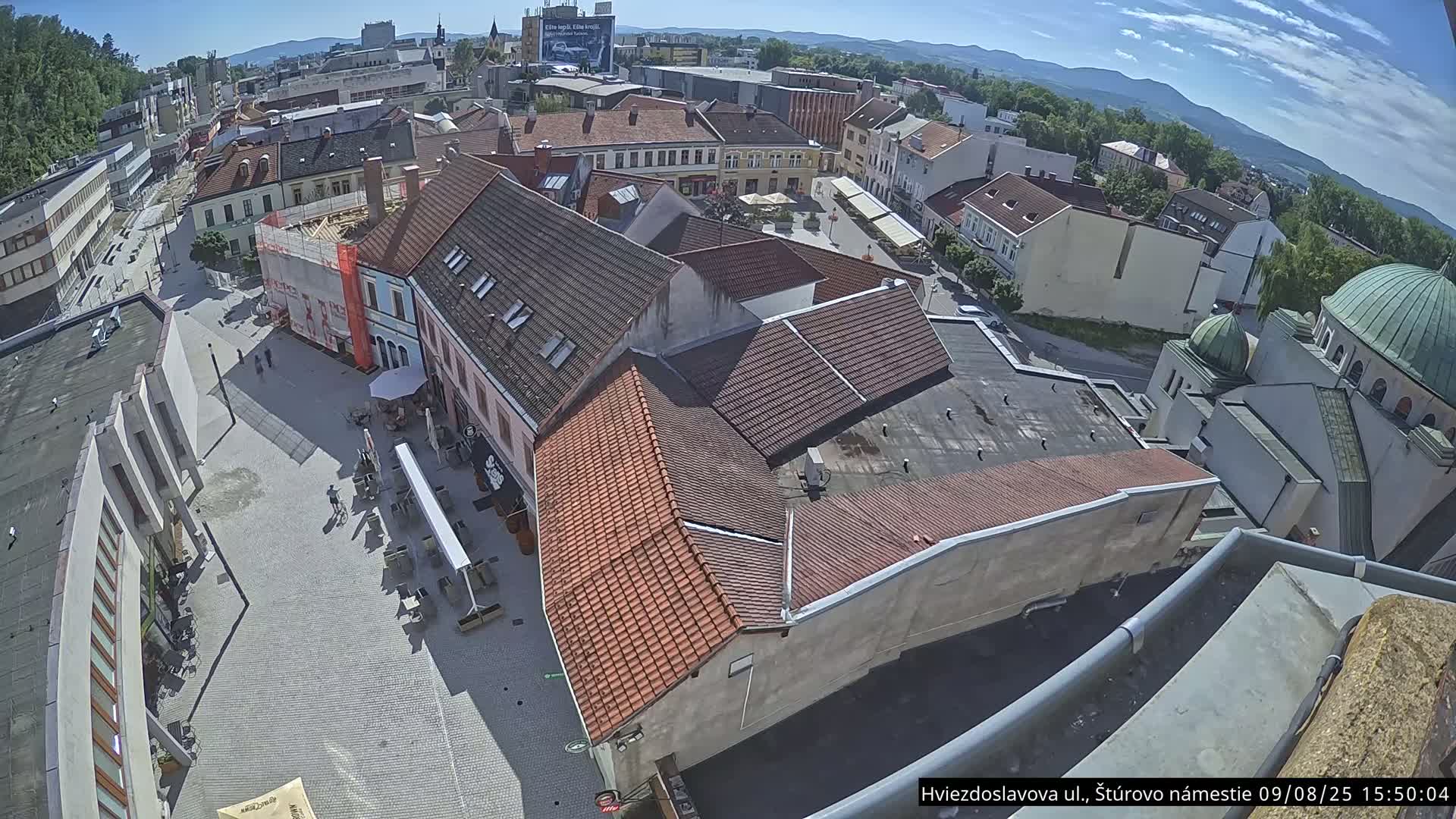 Trenčín Hviezdoslavova ul. Street &. Štúrovo Námestie Square West View Skyline Live Cam -  Trencin, Okres Trencin, Slovakia