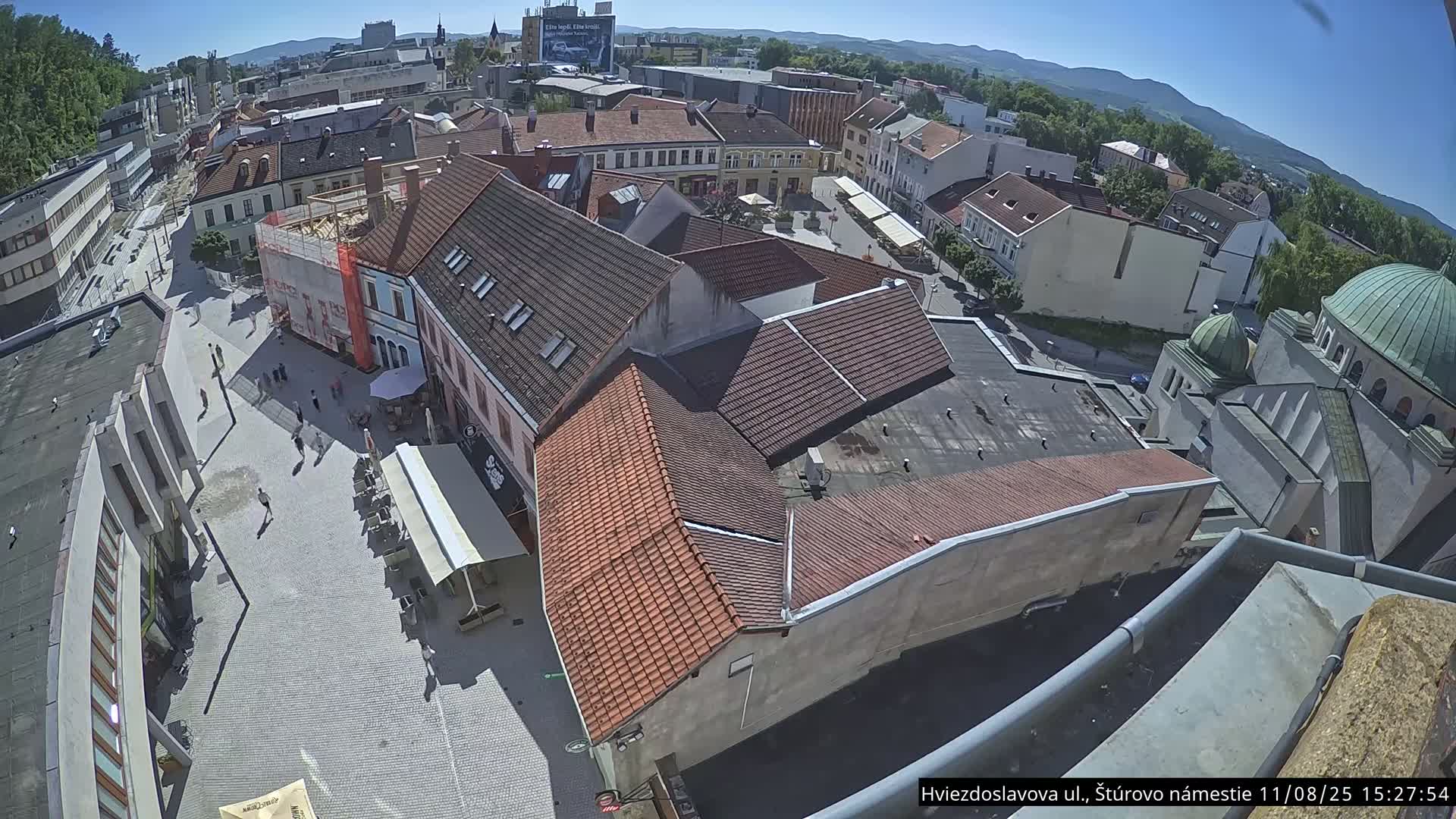 Trenčín Hviezdoslavova ul. Street &. Štúrovo Námestie Square West View Skyline Live Cam -  Trencin, Okres Trencin, Slovakia