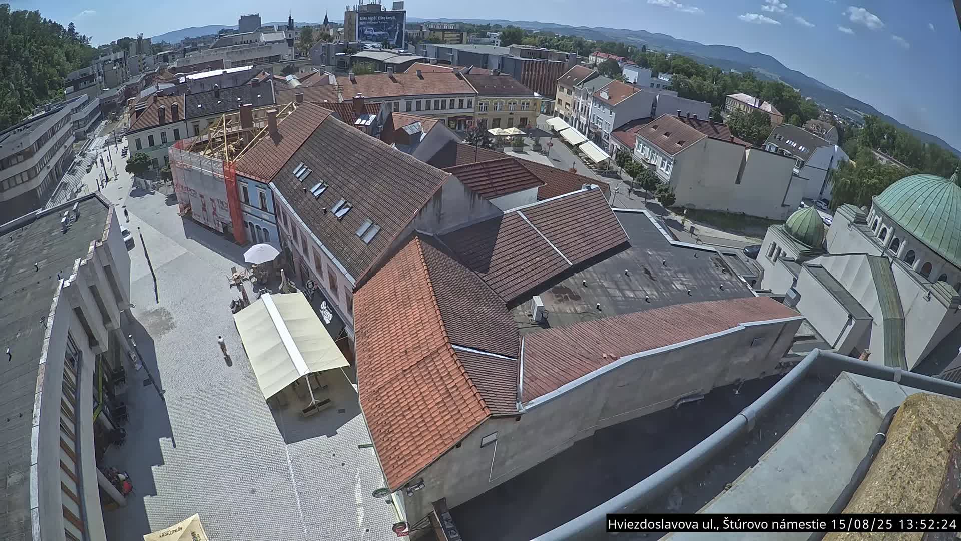 Trenčín Hviezdoslavova ul. Street &. Štúrovo Námestie Square West View Skyline Live Cam -  Trencin, Okres Trencin, Slovakia