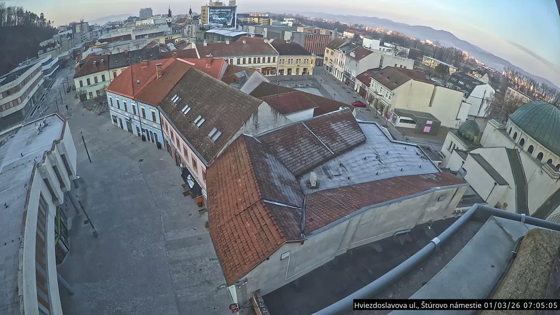 Trenčín Hviezdoslavova ul. Street &. Štúrovo Námestie Square West View Skyline Live Cam -  Trencin, Okres Trencin, Slovakia