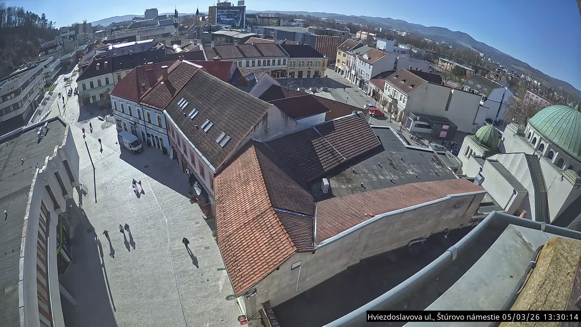 Trenčín Hviezdoslavova ul. Street &. Štúrovo Námestie Square West View Skyline Live Cam -  Trencin, Okres Trencin, Slovakia