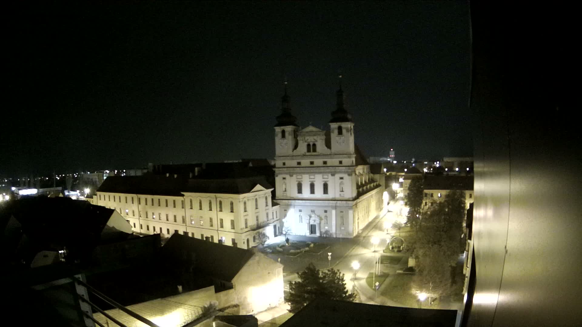 Trnava, Trojičné námestie (Trinity Square) Live Cam - Trnava, Okres Trnava, Slovakia