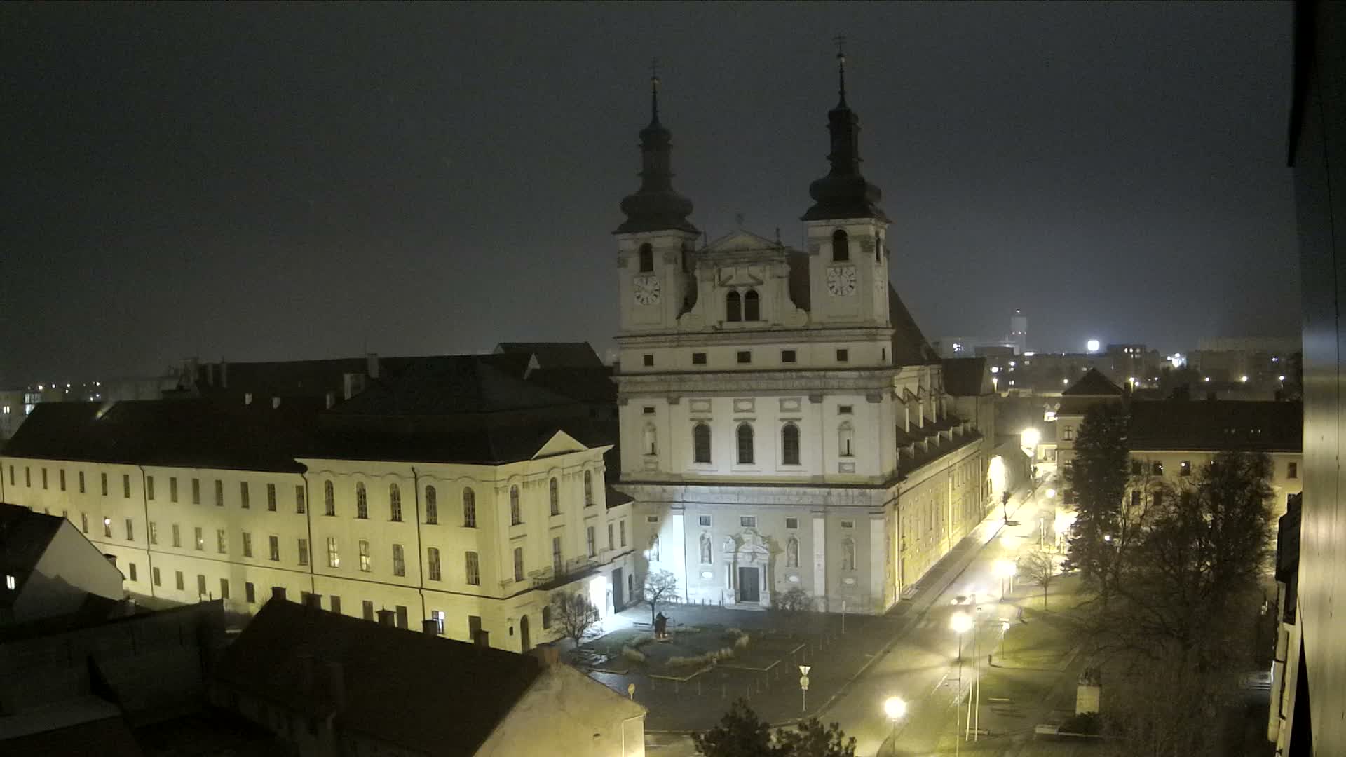 Trnava, Trojičné námestie (Trinity Square) Live Cam - Trnava, Okres Trnava, Slovakia