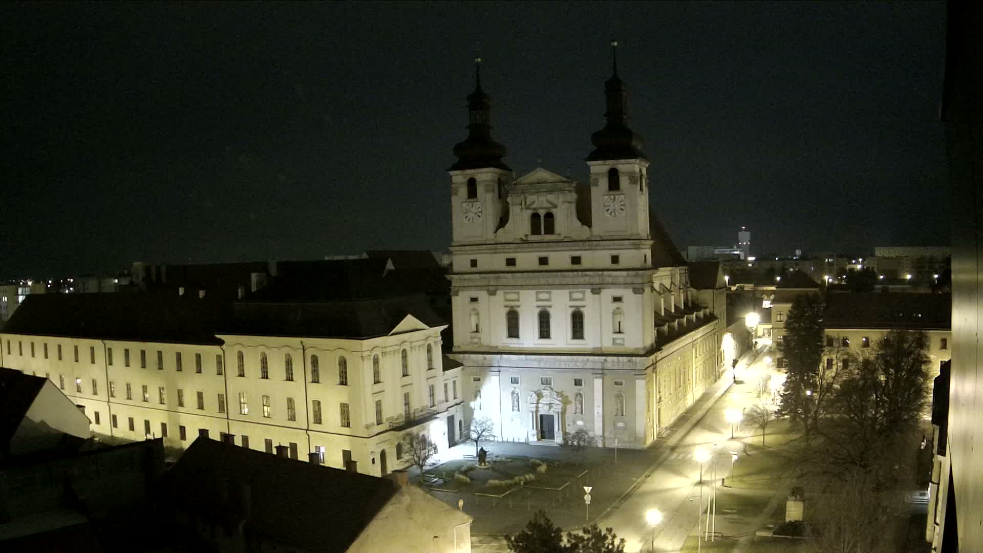 Trnava, Trojičné námestie (Trinity Square) Live Cam - Trnava, Okres Trnava, Slovakia