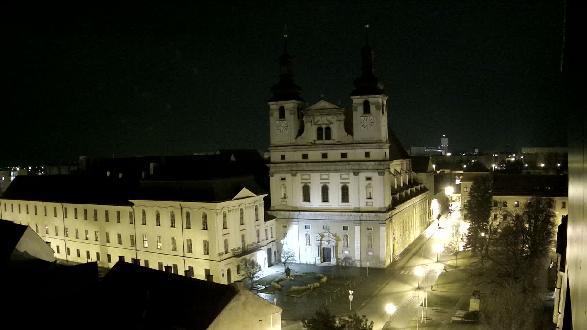 Trnava, Trojičné námestie (Trinity Square) Live Cam - Trnava, Okres Trnava, Slovakia