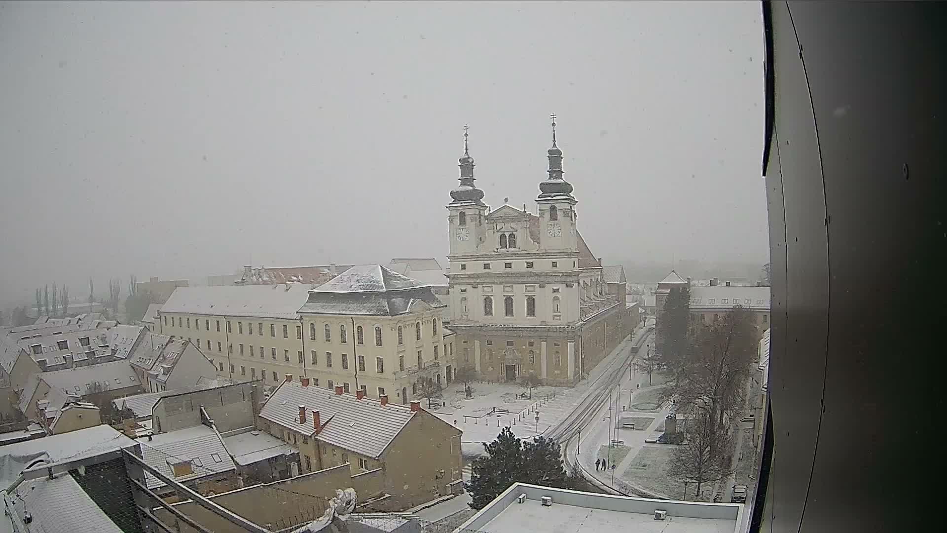 Trnava, Trojičné námestie (Trinity Square) Live Cam - Trnava, Okres Trnava, Slovakia
