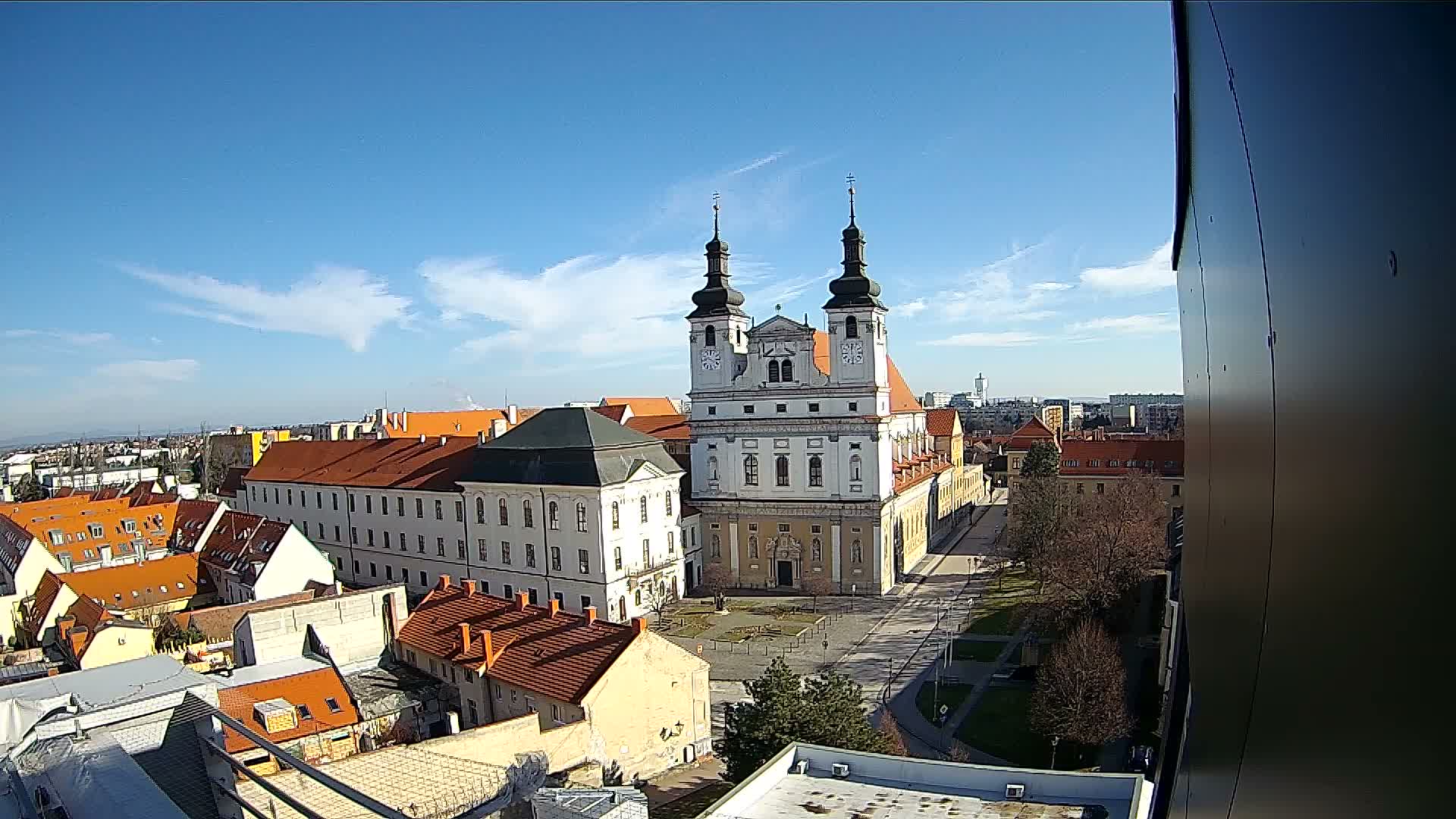 Trnava, Trojičné námestie (Trinity Square) Live Cam - Trnava, Okres Trnava, Slovakia