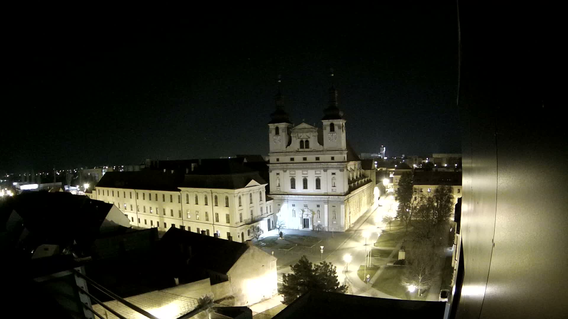 Trnava, Trojičné námestie (Trinity Square) Live Cam - Trnava, Okres Trnava, Slovakia