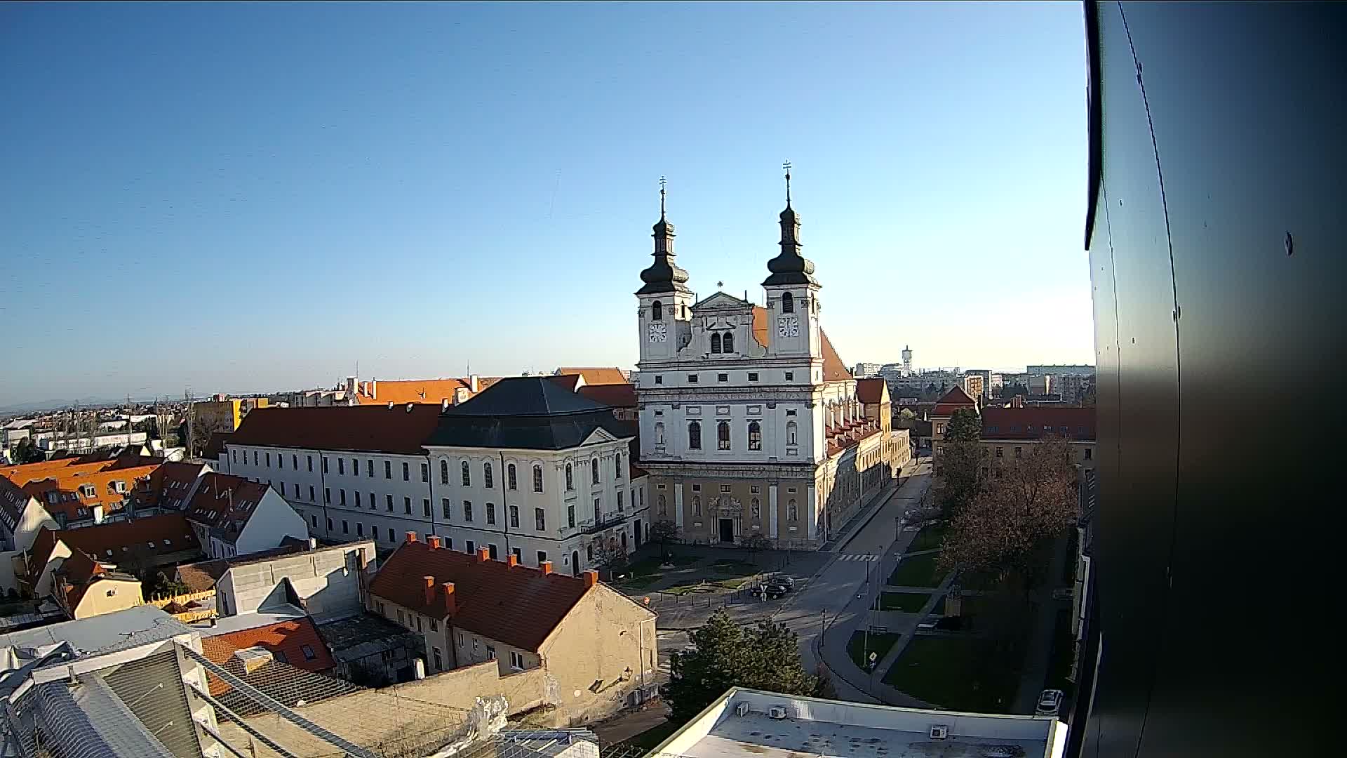 Trnava, Trojičné námestie (Trinity Square) Live Cam - Trnava, Okres Trnava, Slovakia