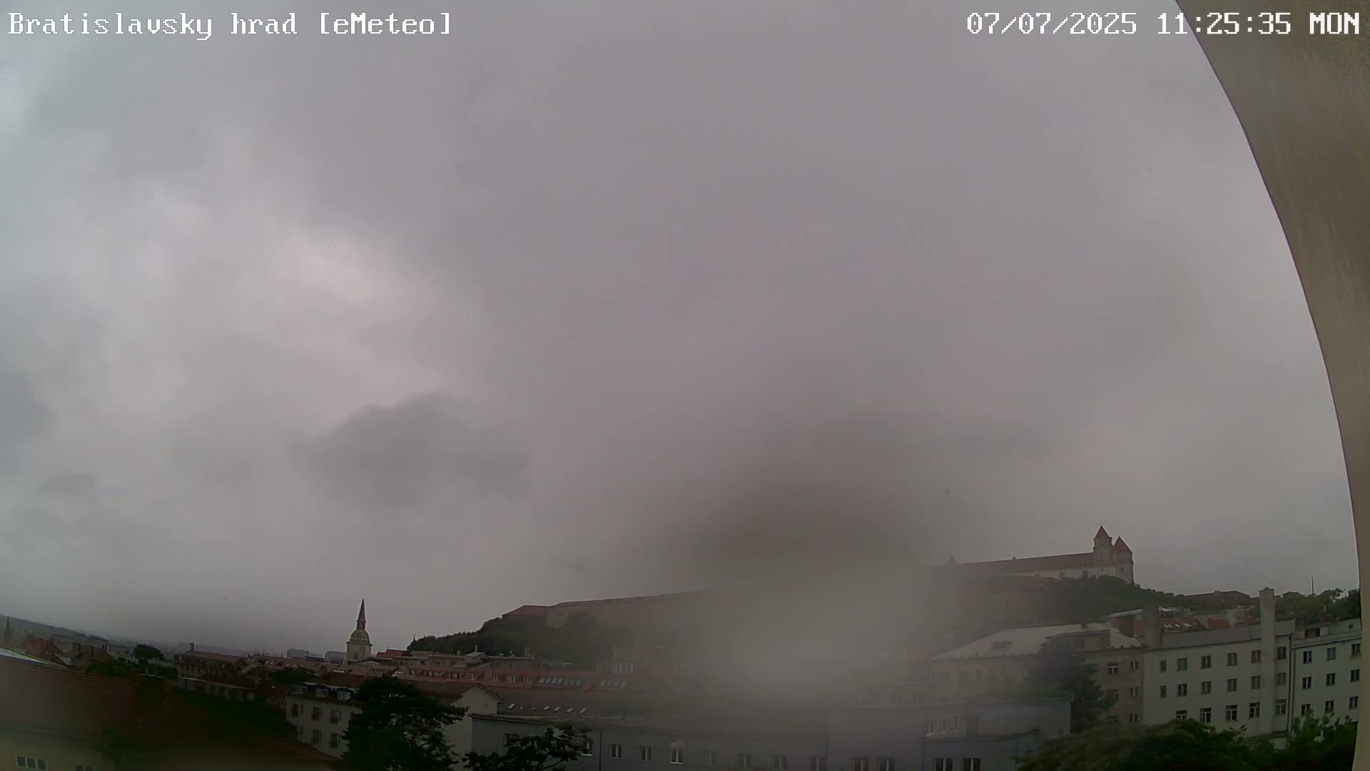 Bratislava, Bratislavský hrad (Bratislava Castle) South View Live Cam - Stare Mesto, Okres Bratislava I, Bratislava, Slovakia