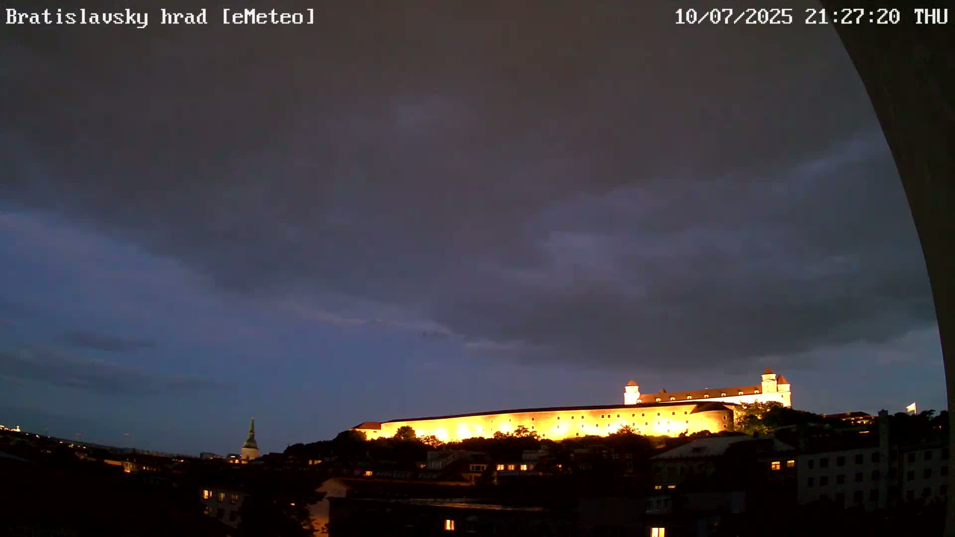 Bratislava, Bratislavský hrad (Bratislava Castle) South View Live Cam - Stare Mesto, Okres Bratislava I, Bratislava, Slovakia