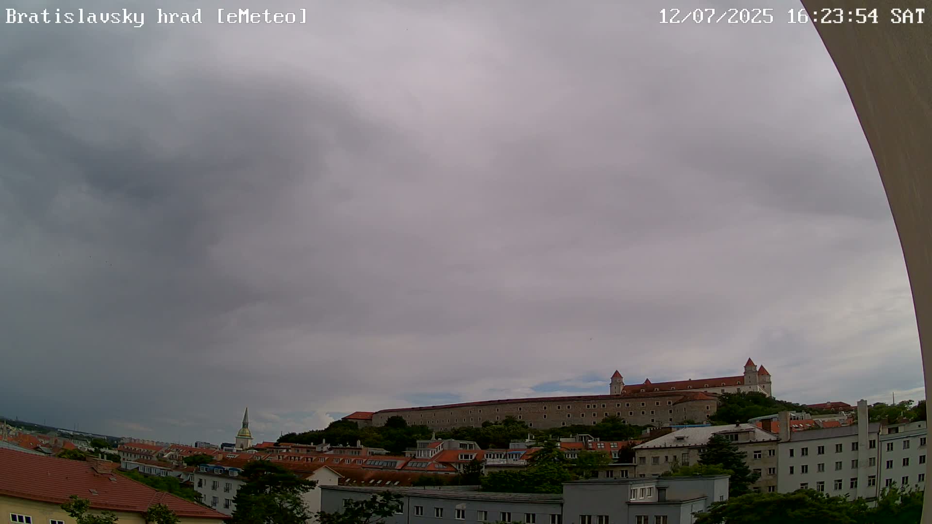 Bratislava, Bratislavský hrad (Bratislava Castle) South View Live Cam - Stare Mesto, Okres Bratislava I, Bratislava, Slovakia