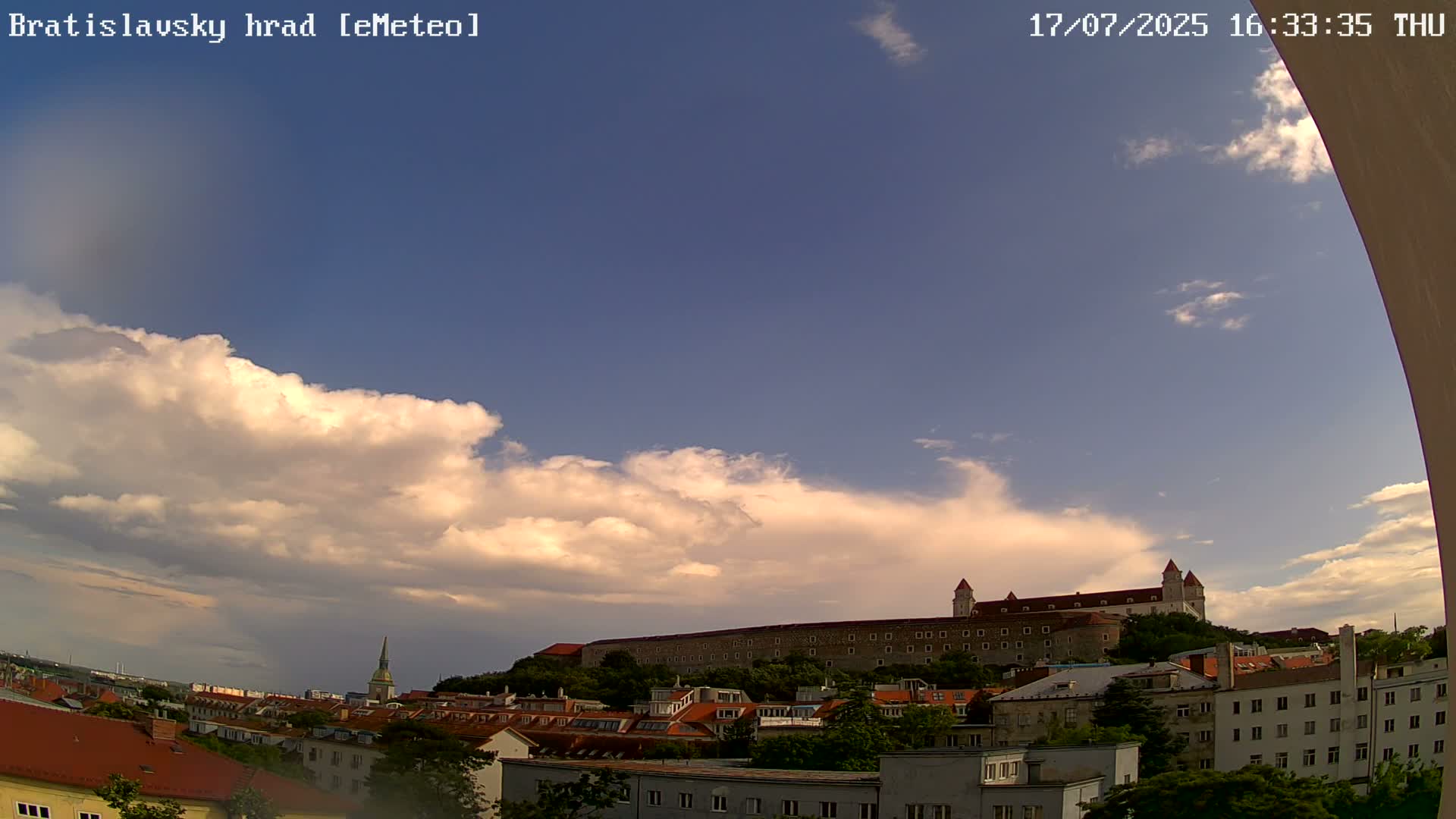 Bratislava, Bratislavský hrad (Bratislava Castle) South View Live Cam - Stare Mesto, Okres Bratislava I, Bratislava, Slovakia