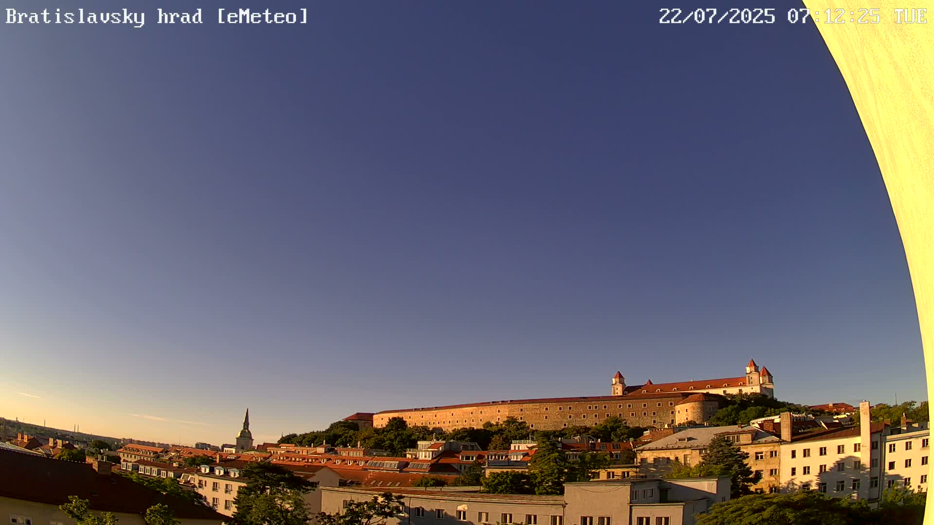 Bratislava, Bratislavský hrad (Bratislava Castle) South View Live Cam - Stare Mesto, Okres Bratislava I, Bratislava, Slovakia