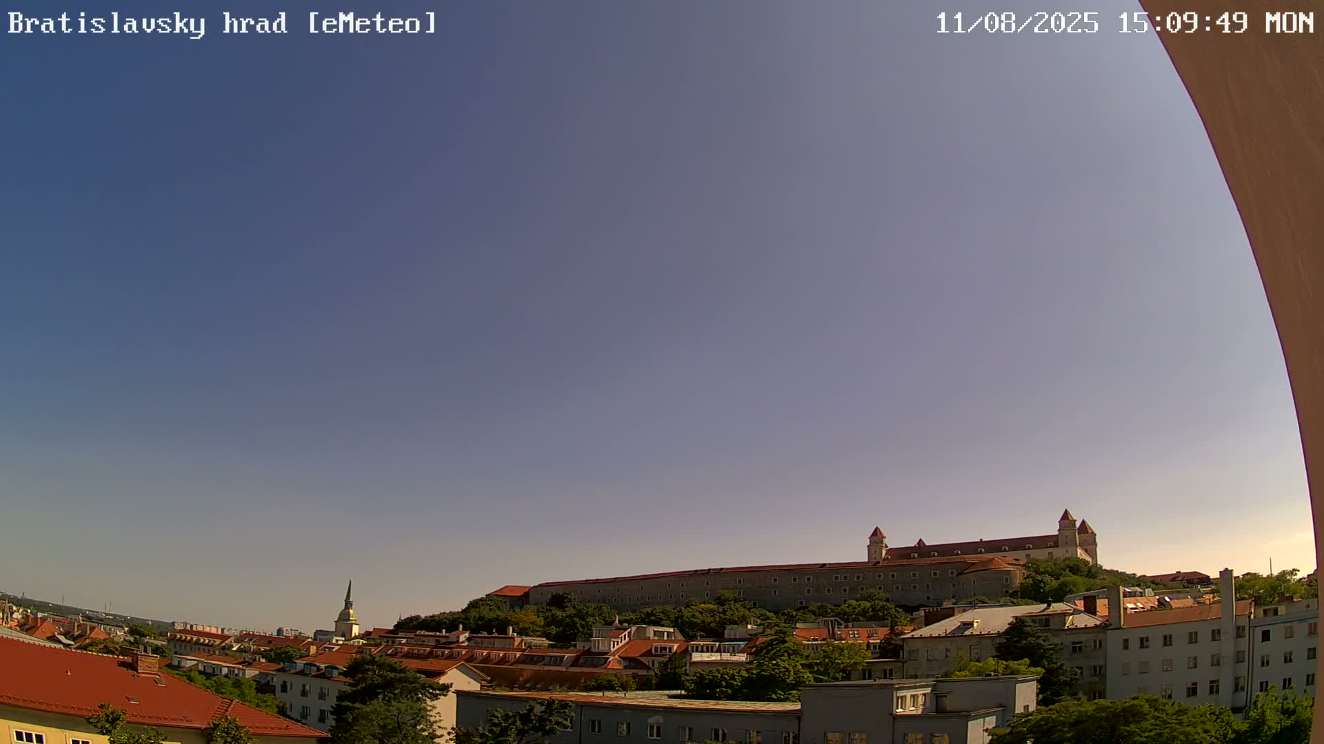 Bratislava, Bratislavský hrad (Bratislava Castle) South View Live Cam - Stare Mesto, Okres Bratislava I, Bratislava, Slovakia
