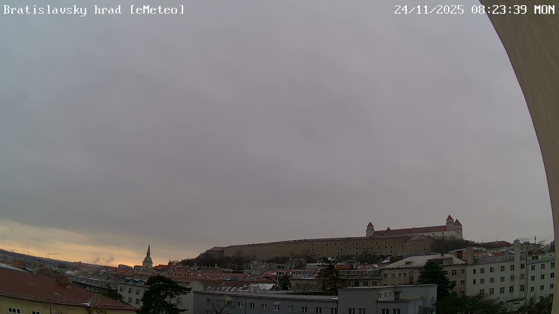 Bratislava, Bratislavský hrad (Bratislava Castle) South View Live Cam - Stare Mesto, Okres Bratislava I, Bratislava, Slovakia