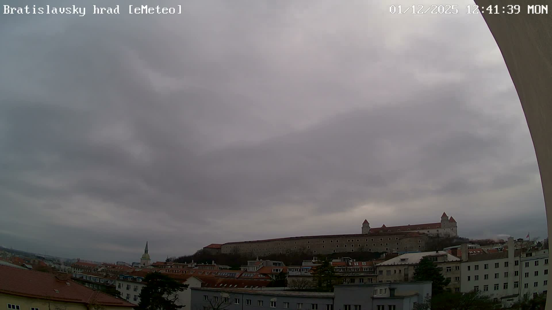Bratislava, Bratislavský hrad (Bratislava Castle) South View Live Cam - Stare Mesto, Okres Bratislava I, Bratislava, Slovakia