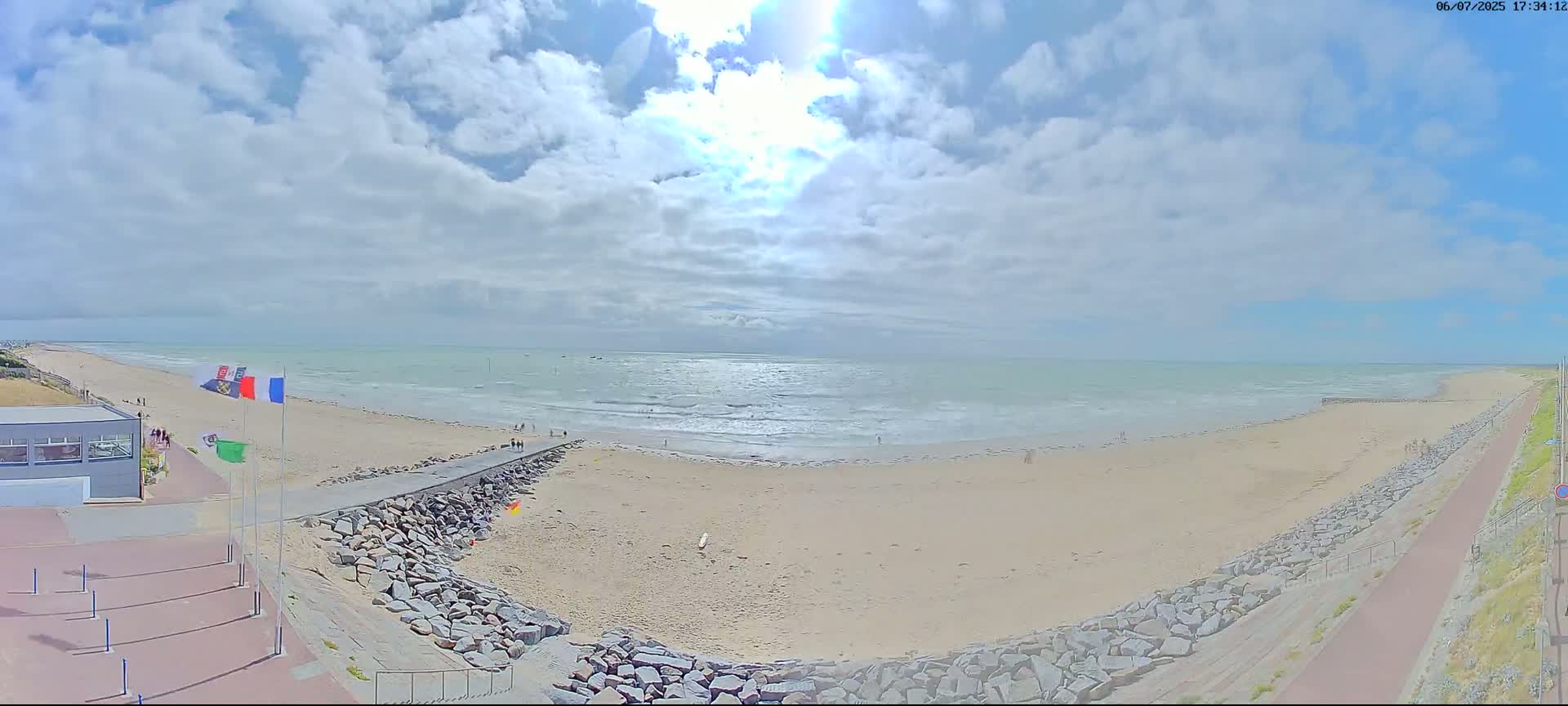 Pirou Plage Static Live Cam - Coutances, Manche, Normandie, France