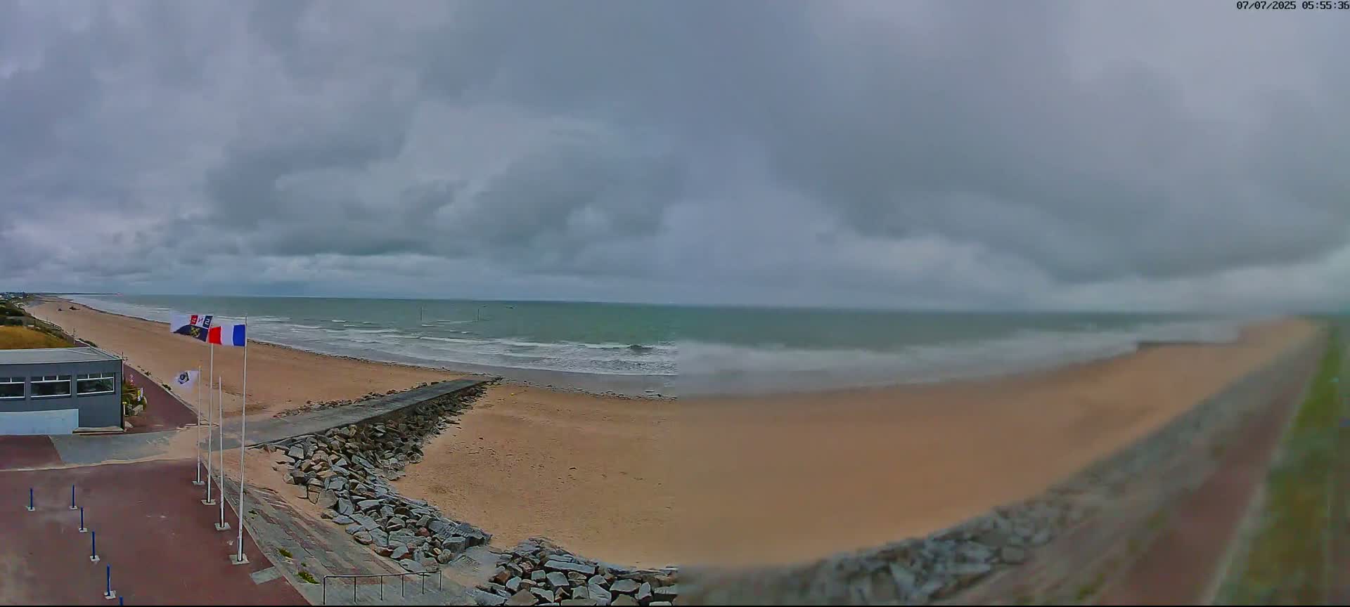 Pirou Plage Static Live Cam - Coutances, Manche, Normandie, France