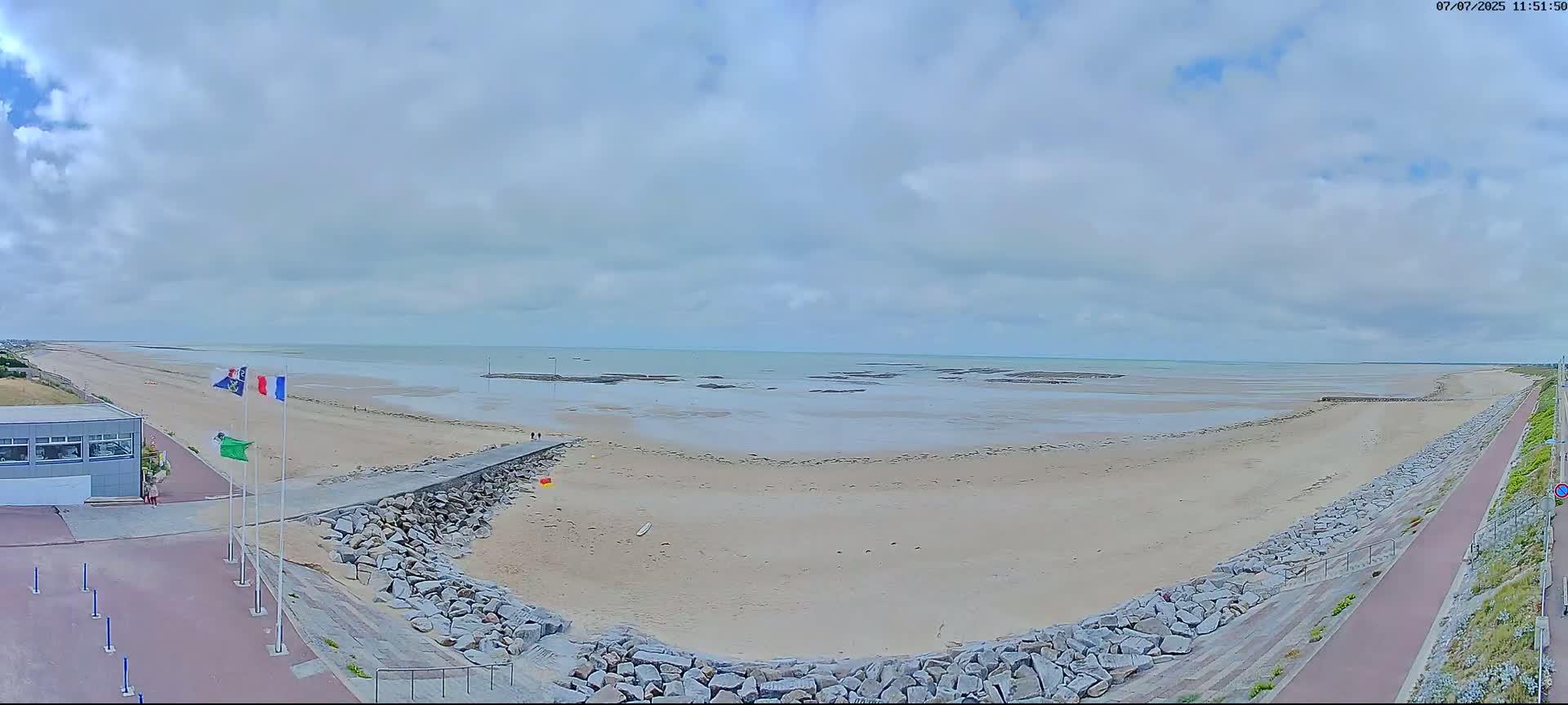 Pirou Plage Static Live Cam - Coutances, Manche, Normandie, France