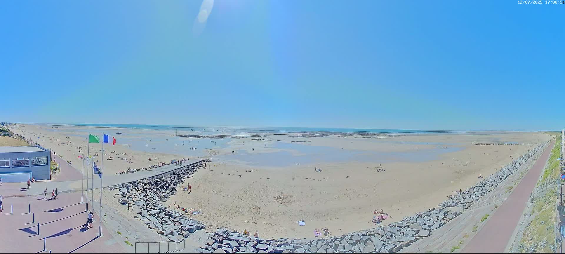 Pirou Plage Static Live Cam - Coutances, Manche, Normandie, France