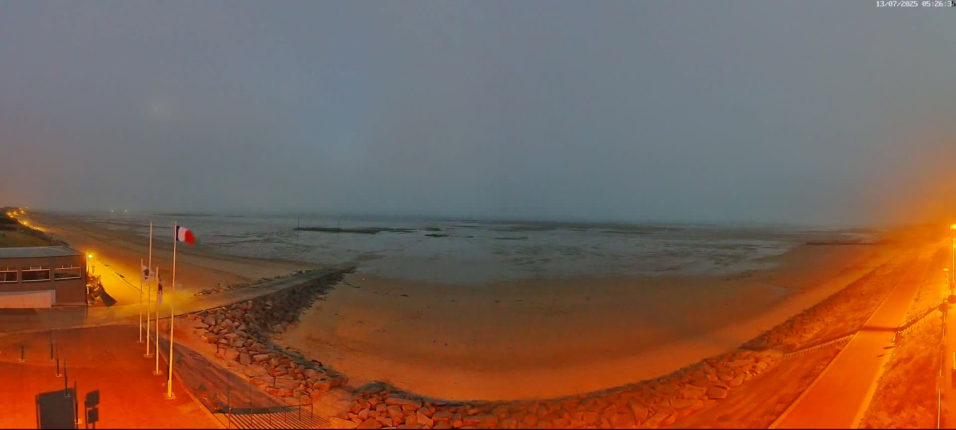 Pirou Plage Static Live Cam - Coutances, Manche, Normandie, France