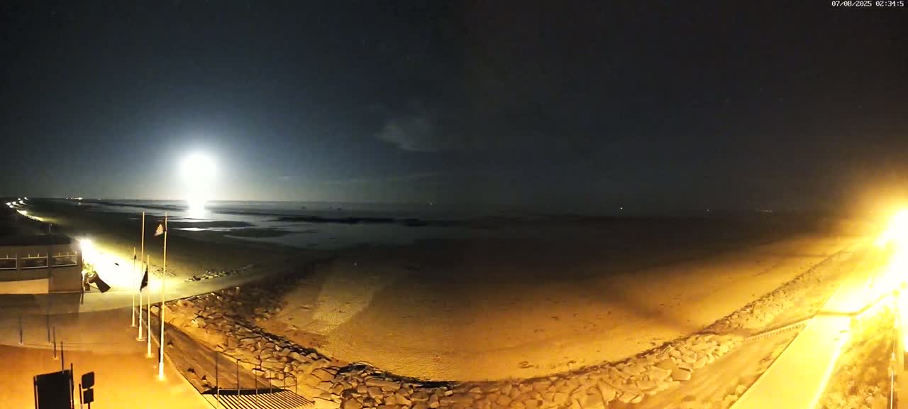 Pirou Plage Static Live Cam - Coutances, Manche, Normandie, France