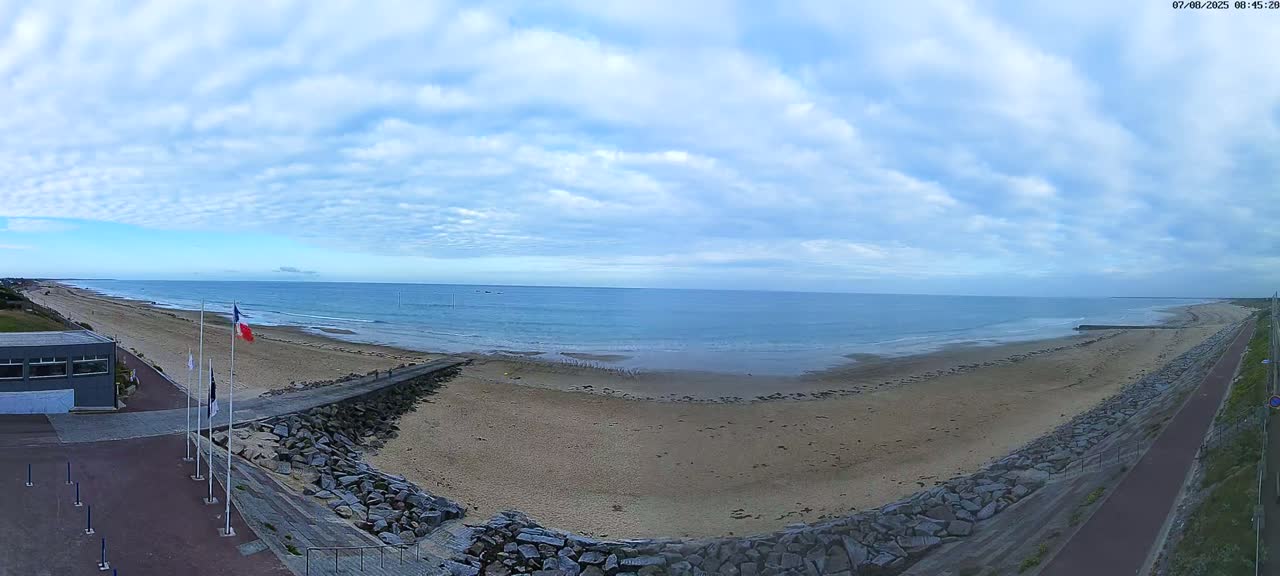 Pirou Plage Static Live Cam - Coutances, Manche, Normandie, France