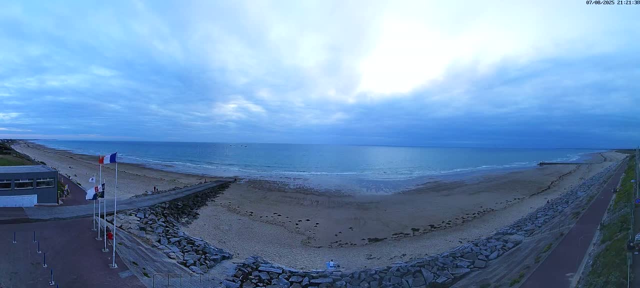Pirou Plage Static Live Cam - Coutances, Manche, Normandie, France