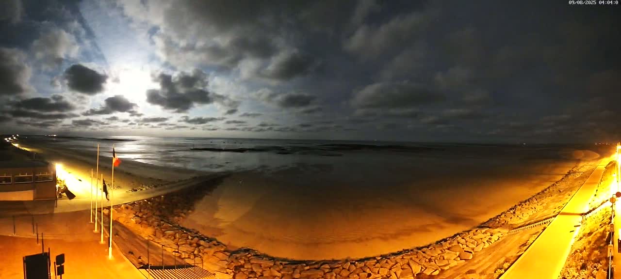 Pirou Plage Static Live Cam - Coutances, Manche, Normandie, France