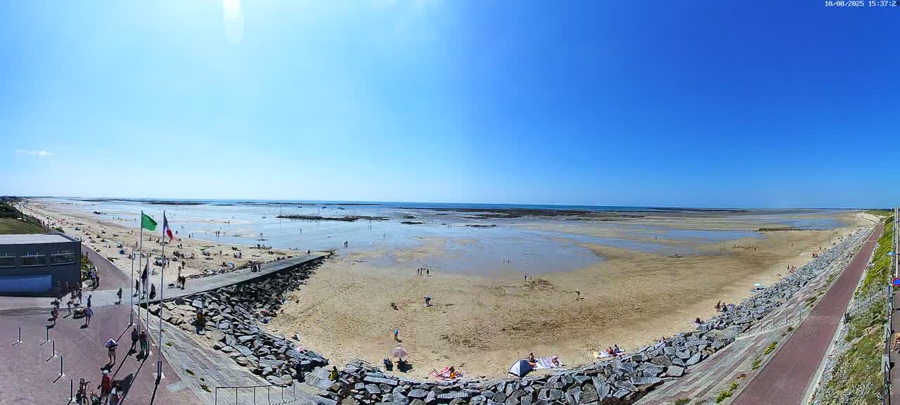 Pirou Plage Static Live Cam - Coutances, Manche, Normandie, France
