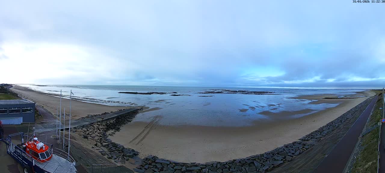 Pirou Plage Static Live Cam - Coutances, Manche, Normandie, France