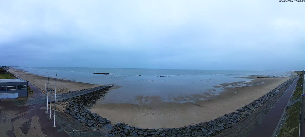 Pirou Plage Static Live Cam - Coutances, Manche, Normandie, France