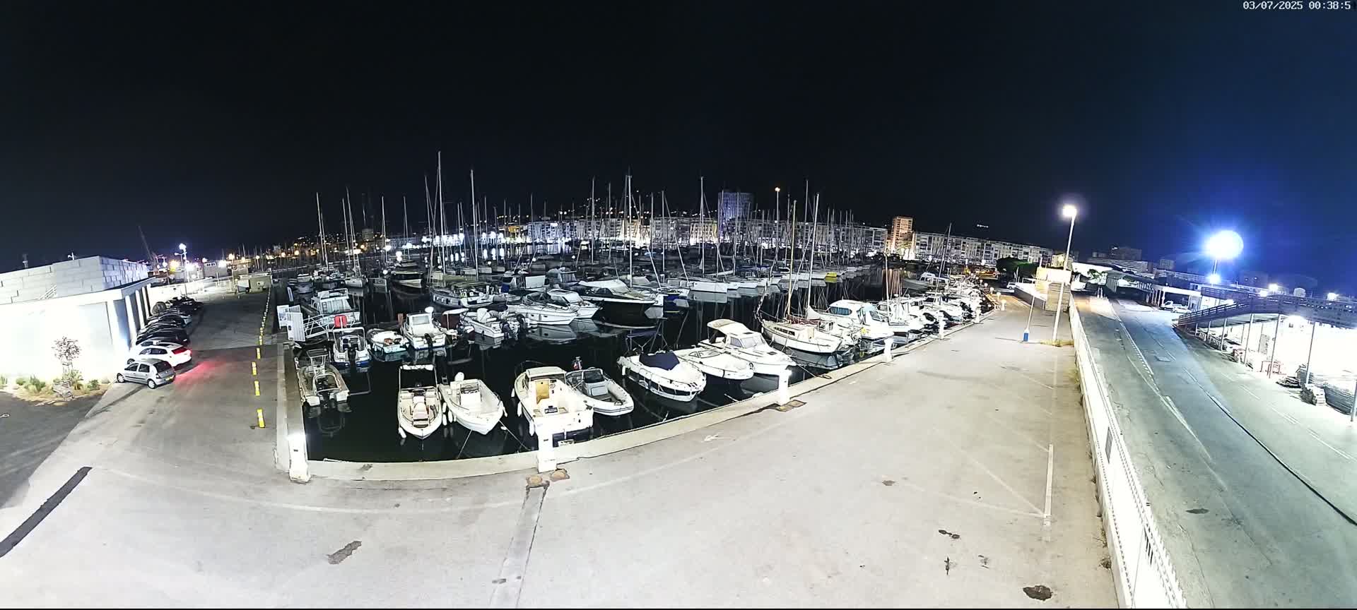 Toulon City & Port Vieille Darse Live Cam - Toulon, Var, Provence-Alpes-Côte d’Azur, France
