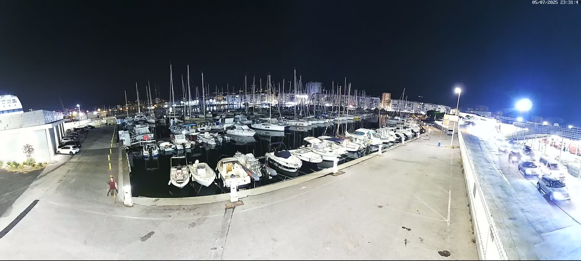 Toulon City & Port Vieille Darse Live Cam - Toulon, Var, Provence-Alpes-Côte d’Azur, France