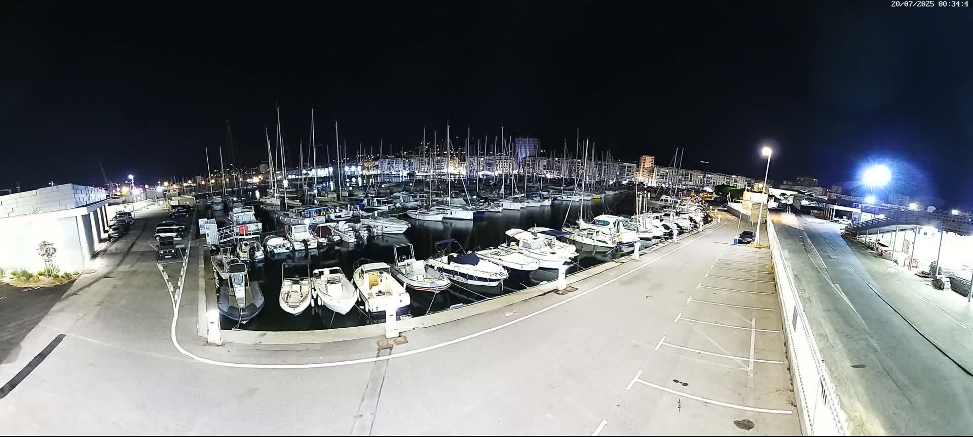 Toulon City & Port Vieille Darse Live Cam - Toulon, Var, Provence-Alpes-Côte d’Azur, France