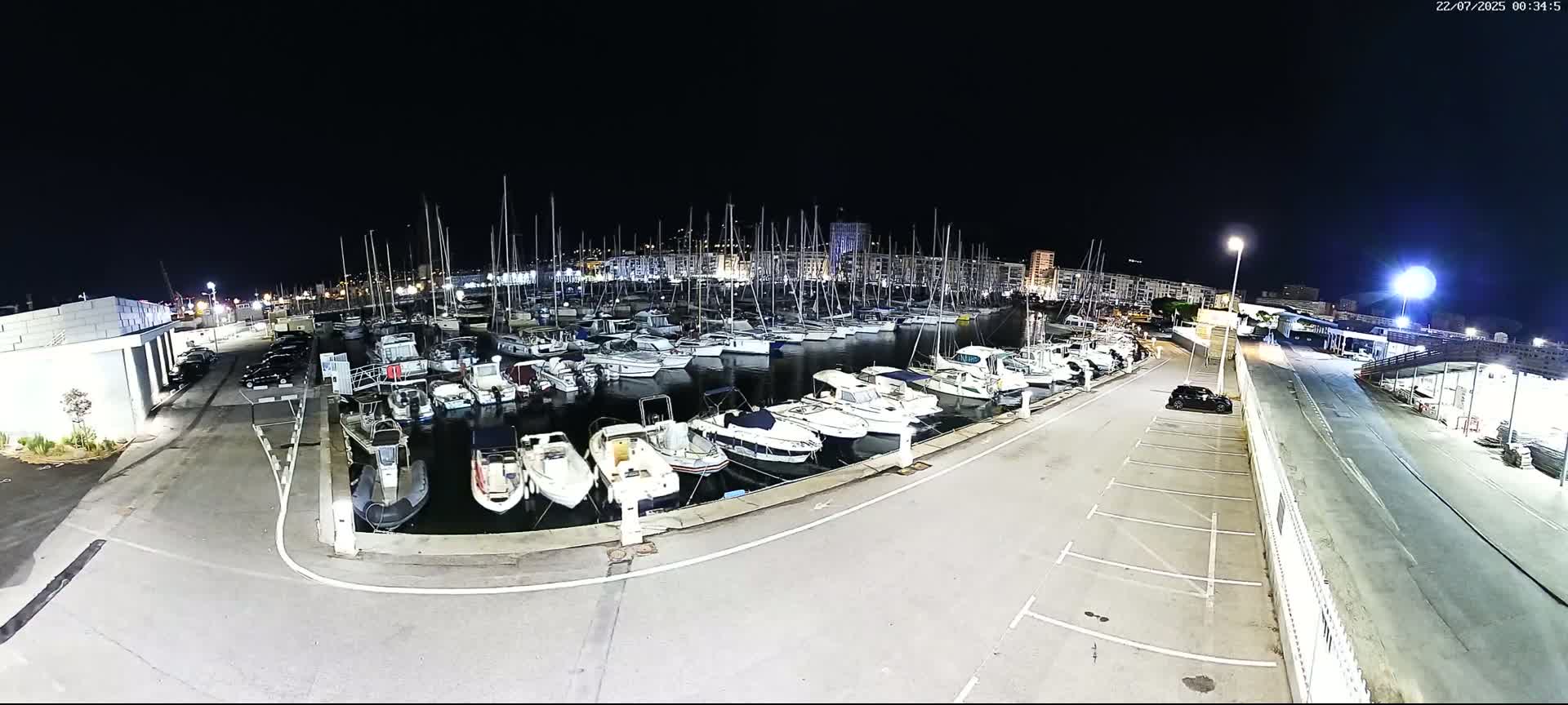 Toulon City & Port Vieille Darse Live Cam - Toulon, Var, Provence-Alpes-Côte d’Azur, France
