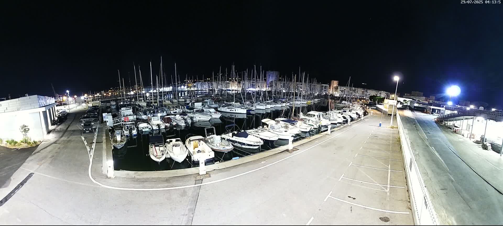 Toulon City & Port Vieille Darse Live Cam - Toulon, Var, Provence-Alpes-Côte d’Azur, France