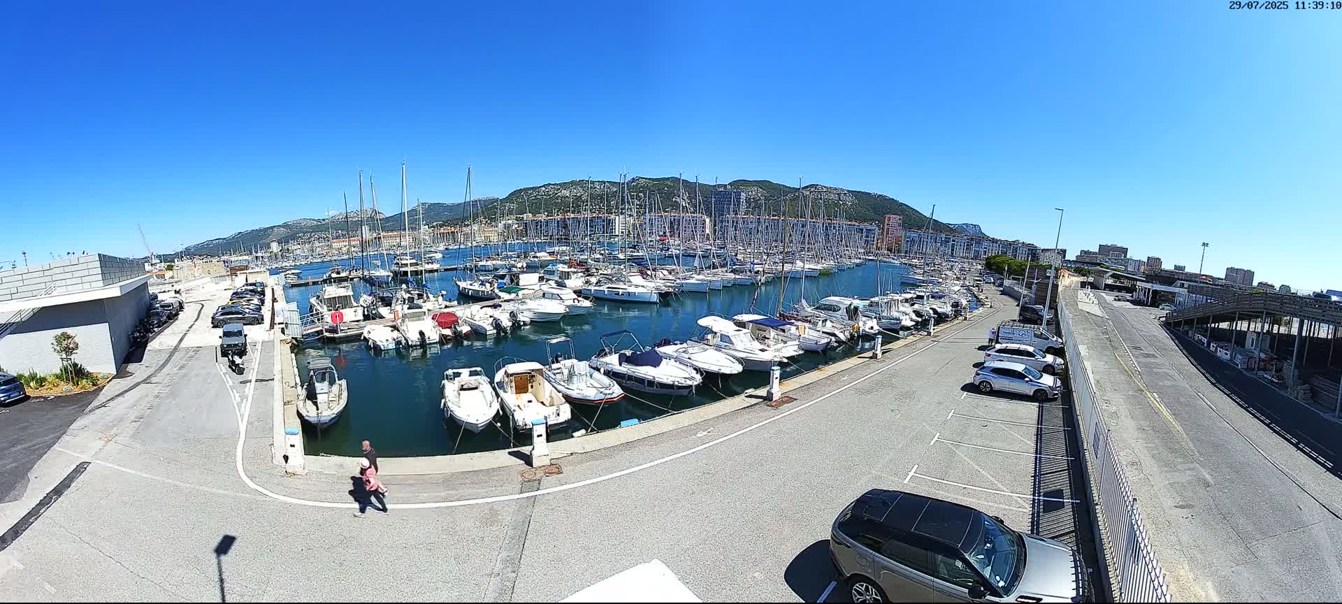 Toulon City & Port Vieille Darse Live Cam - Toulon, Var, Provence-Alpes-Côte d’Azur, France