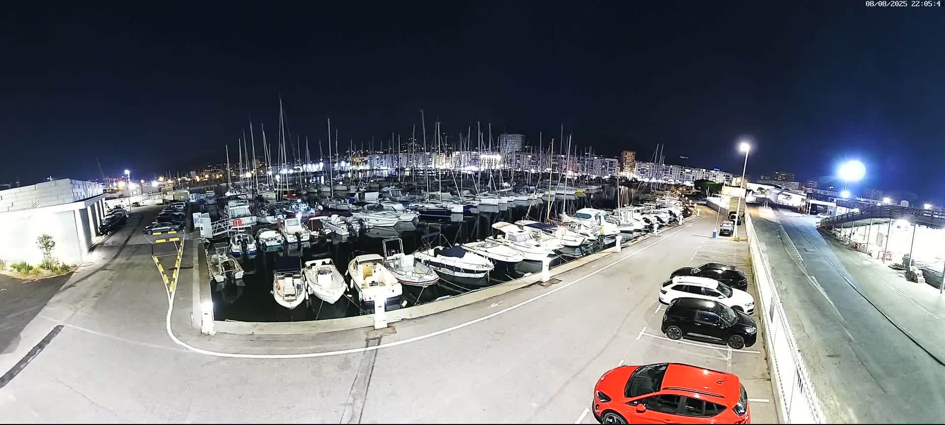 Toulon City & Port Vieille Darse Live Cam - Toulon, Var, Provence-Alpes-Côte d’Azur, France