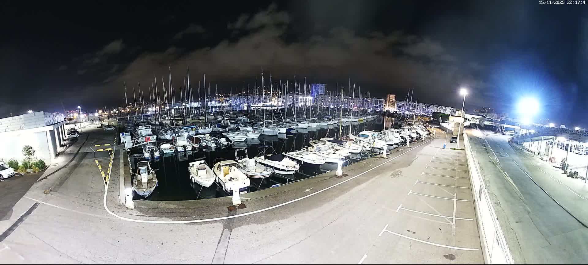 Toulon City & Port Vieille Darse Live Cam - Toulon, Var, Provence-Alpes-Côte d’Azur, France