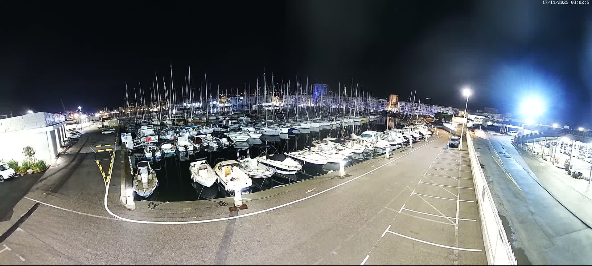 Toulon City & Port Vieille Darse Live Cam - Toulon, Var, Provence-Alpes-Côte d’Azur, France