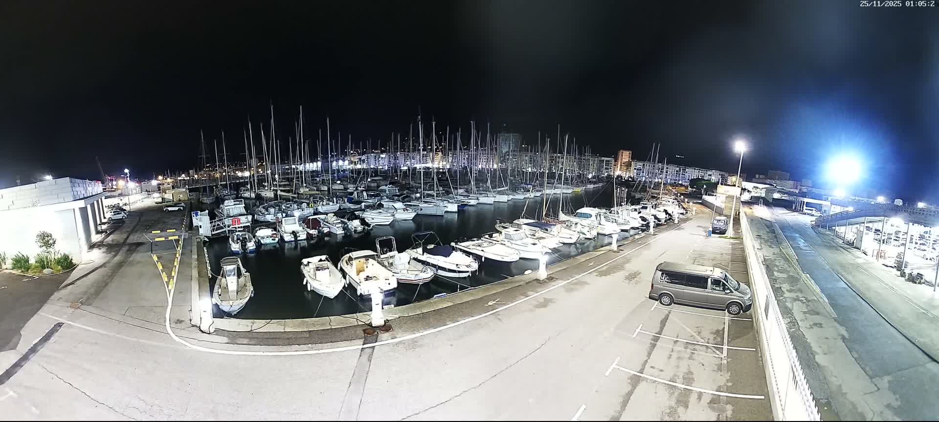 Toulon City & Port Vieille Darse Live Cam - Toulon, Var, Provence-Alpes-Côte d’Azur, France