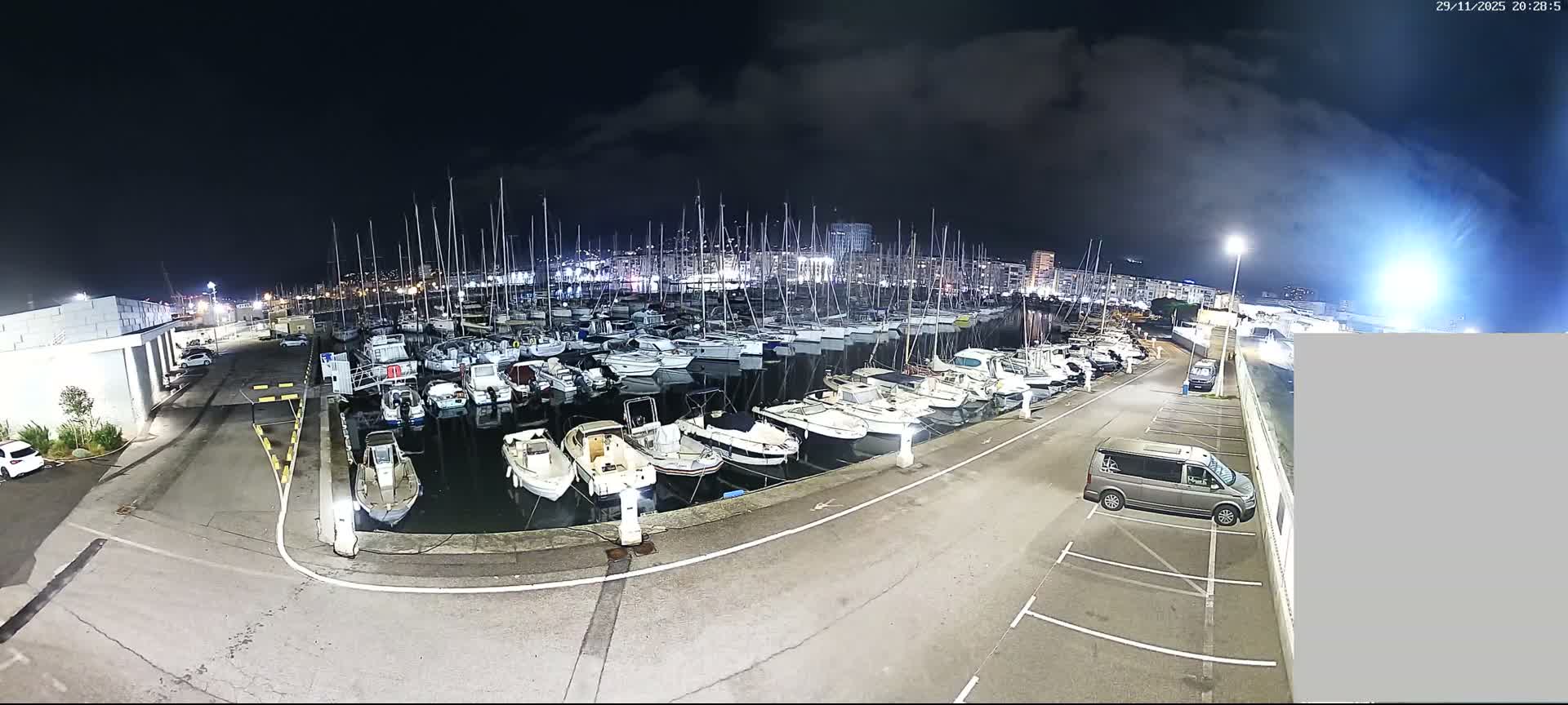 Toulon City & Port Vieille Darse Live Cam - Toulon, Var, Provence-Alpes-Côte d’Azur, France