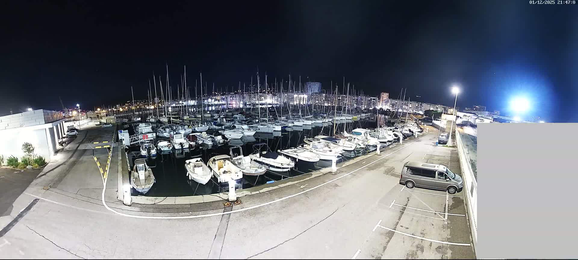 Toulon City & Port Vieille Darse Live Cam - Toulon, Var, Provence-Alpes-Côte d’Azur, France