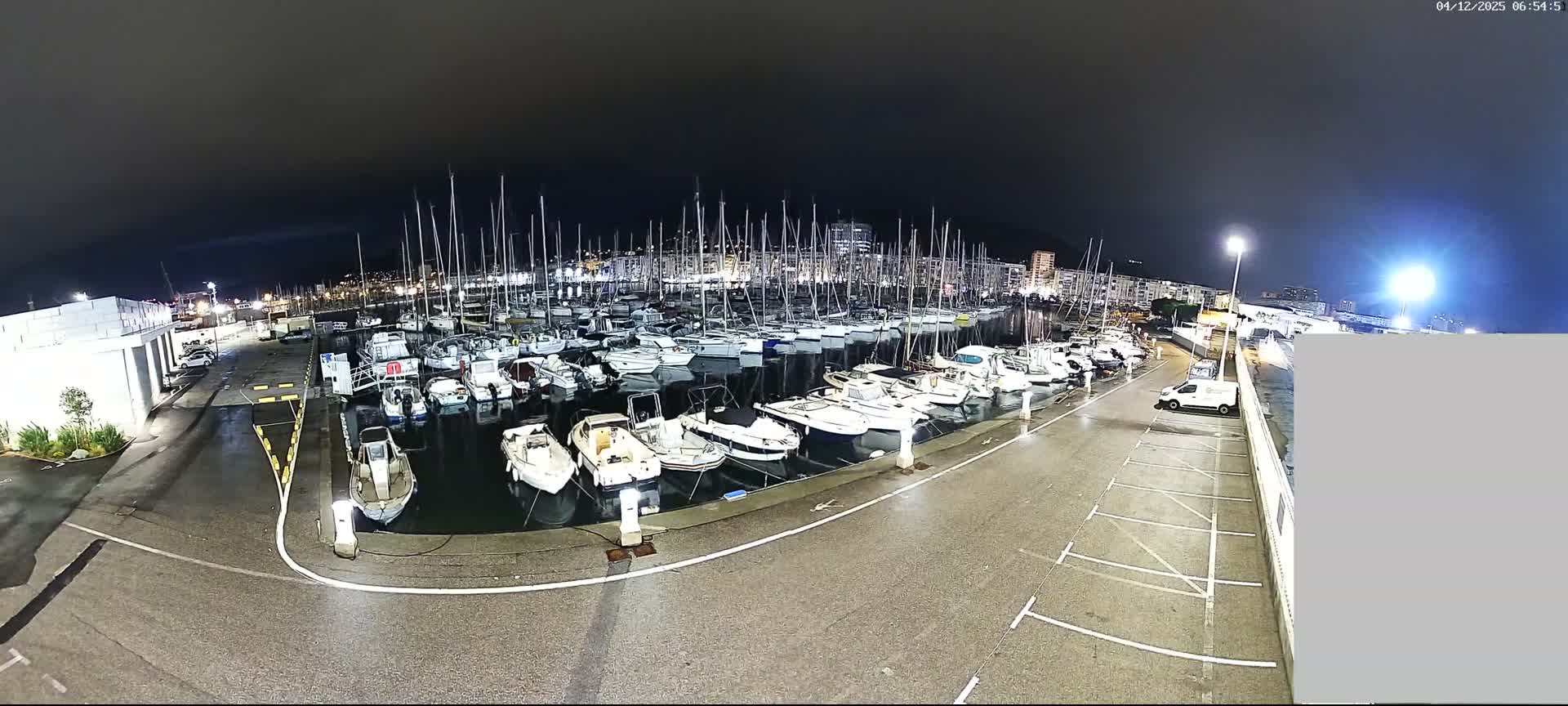 Toulon City & Port Vieille Darse Live Cam - Toulon, Var, Provence-Alpes-Côte d’Azur, France