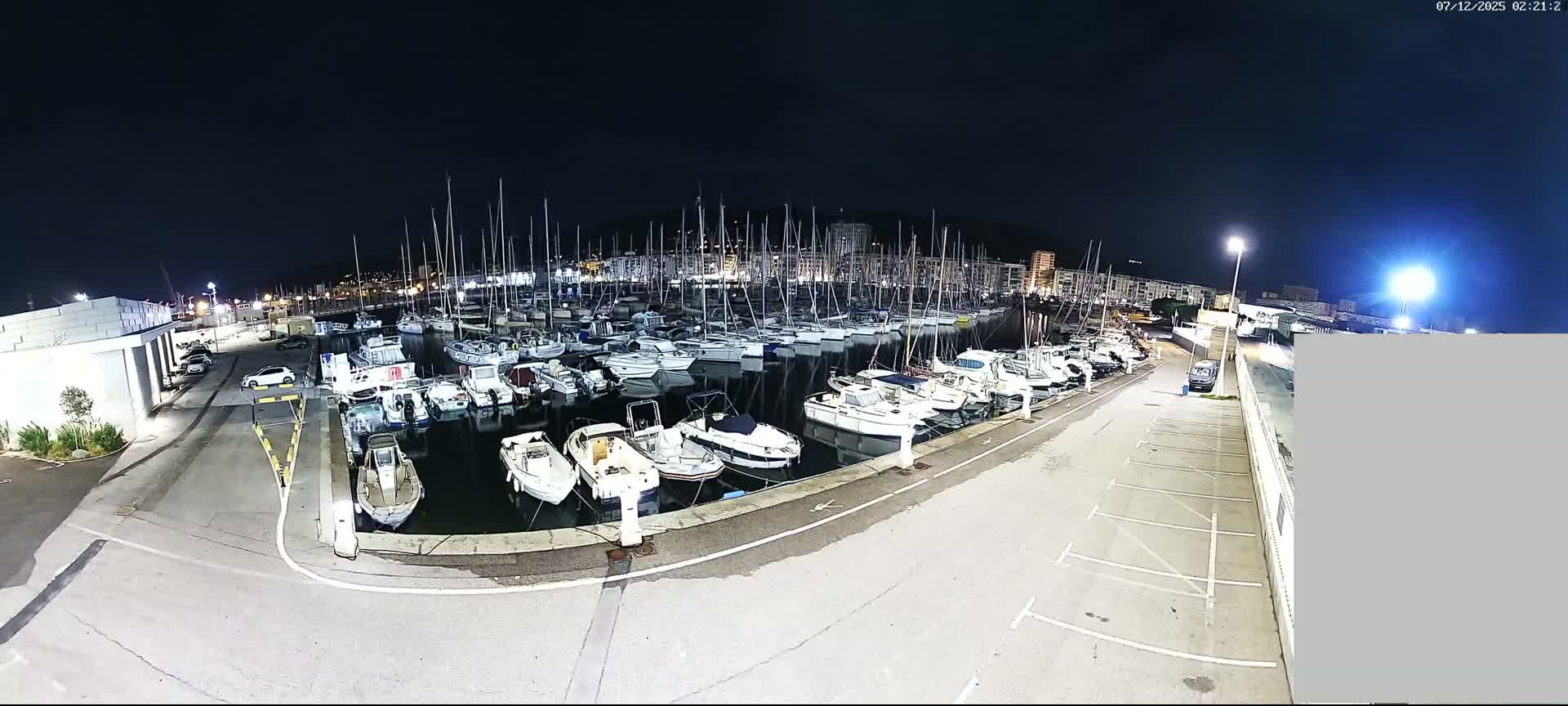Toulon City & Port Vieille Darse Live Cam - Toulon, Var, Provence-Alpes-Côte d’Azur, France