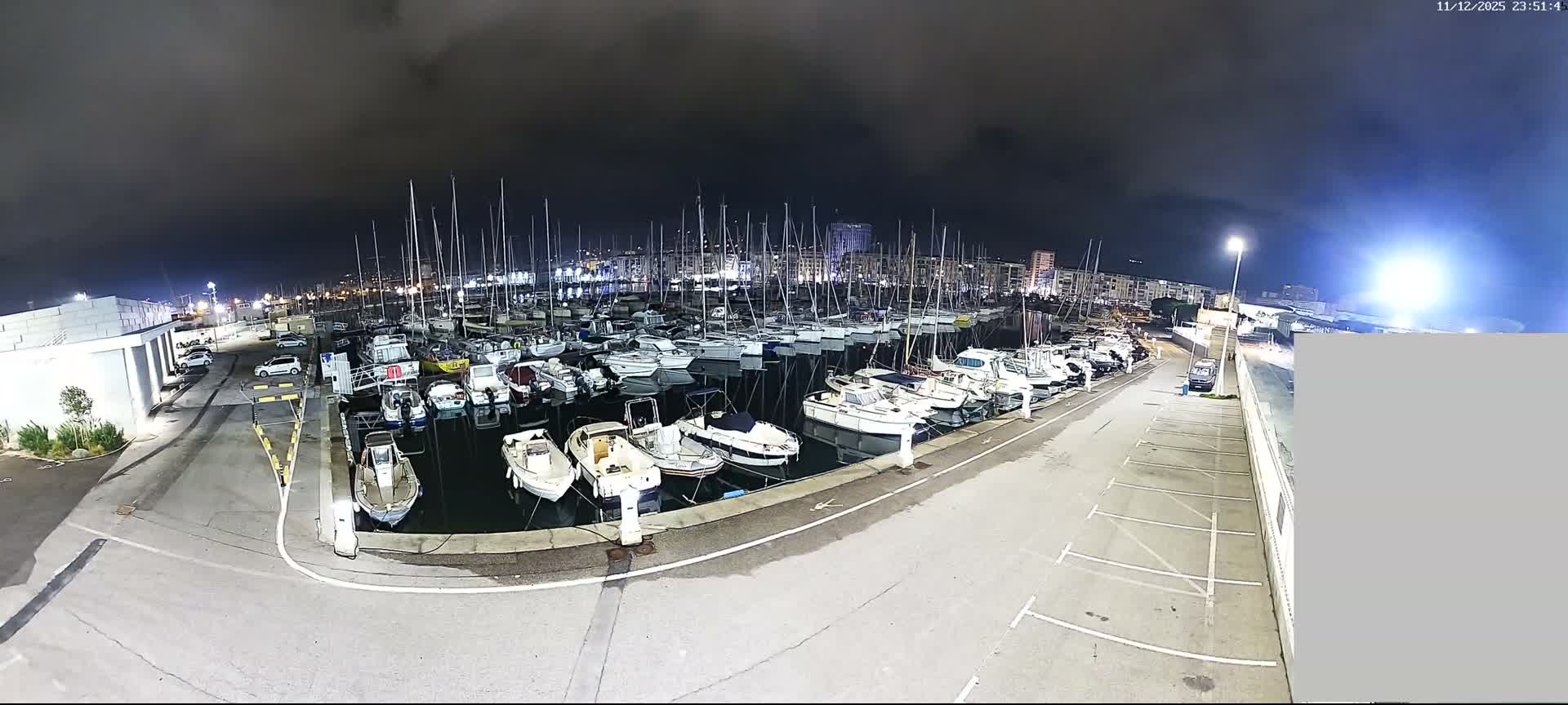 Toulon City & Port Vieille Darse Live Cam - Toulon, Var, Provence-Alpes-Côte d’Azur, France